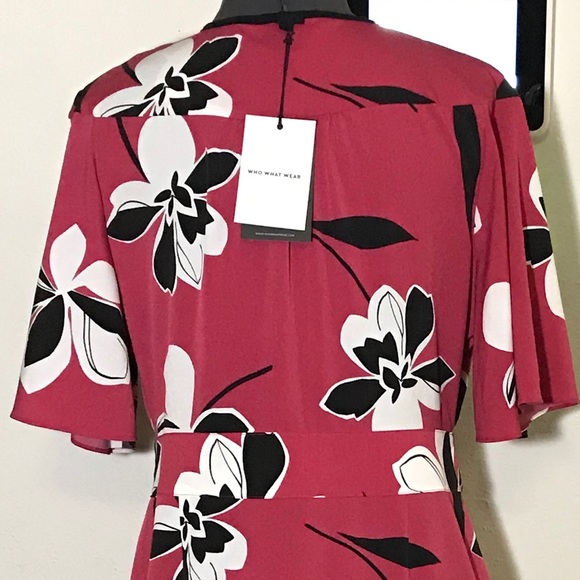 Floral print wrap dress - Picture 3 of 5